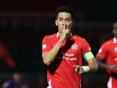 Tiến Linh ‘rót’ 50 triệu đồng cứu trợ Thanh Hóa, Bùi Tiến Dũng gửi lời tri ân ‘Nơi bắt đầu’ gây xúc động