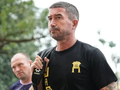 HLV Harry Kewell: ‘Cầu thủ Việt Nam không để Tết làm ảnh hưởng sự nghiệp, Hà Nội FC quyết tâm bám đuổi nhóm đầu’