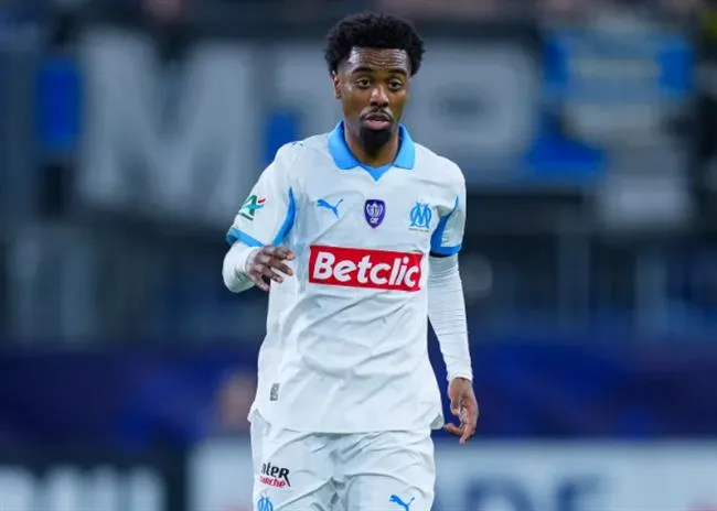 Angel Gomes co the khoac ao Wolves vao thang 1 nay.