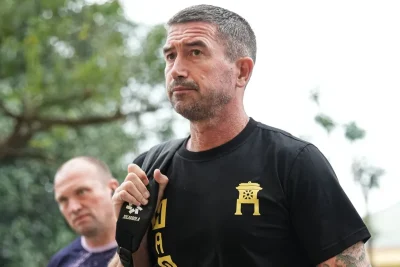 HLV Harry Kewell: 'Cầu thủ Việt Nam không để Tết làm ảnh hưởng sự nghiệp, Hà Nội FC quyết tâm bám đuổi nhóm đầu' 1